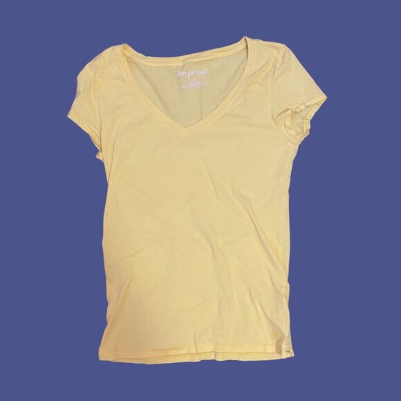 🌼 Aeropostale Yellow V-Neck Cotton Tee (Size XL) - Picture 2 of 6